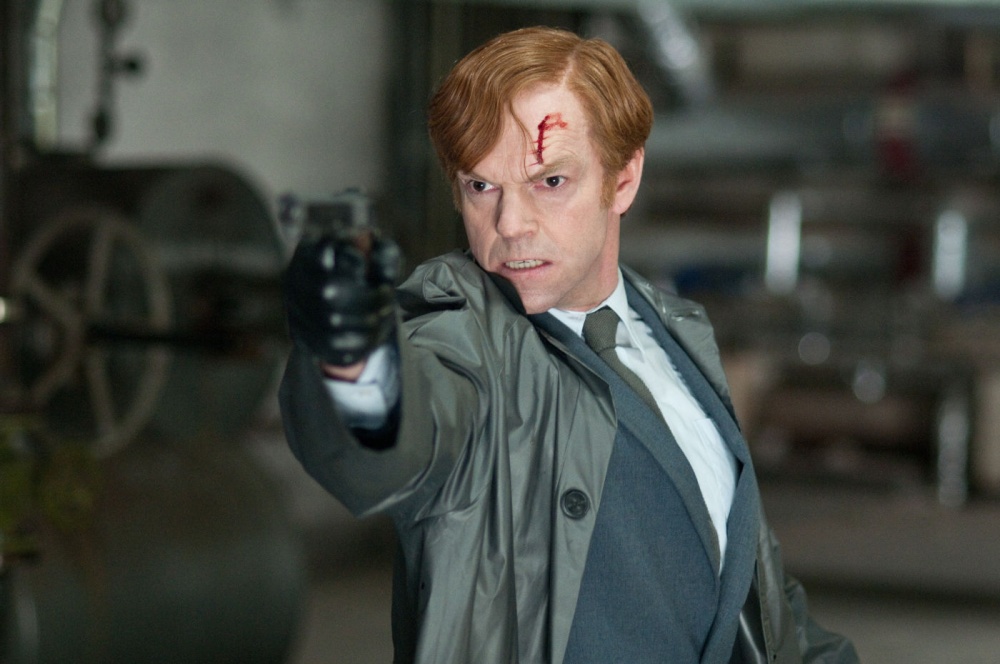 Hugo_Weaving.jpeg Hugo_Weaving.jpeg